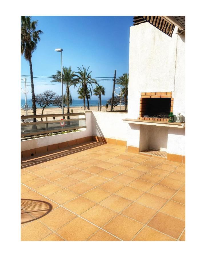 Beach House Cambrils Exterior foto